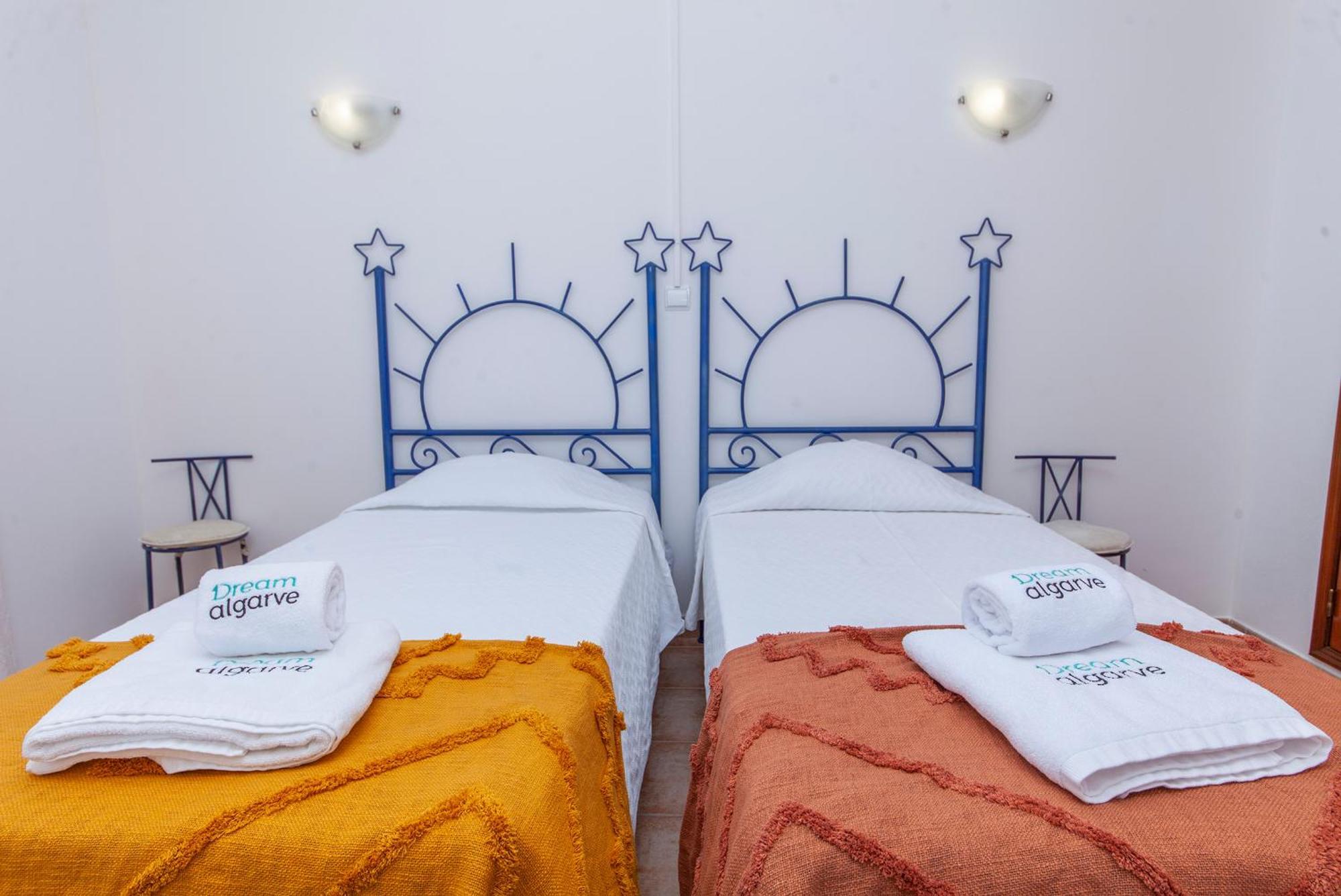 לאגוּ‏ש P - Meia-Praia Seaview Guesthouse חדר תמונה