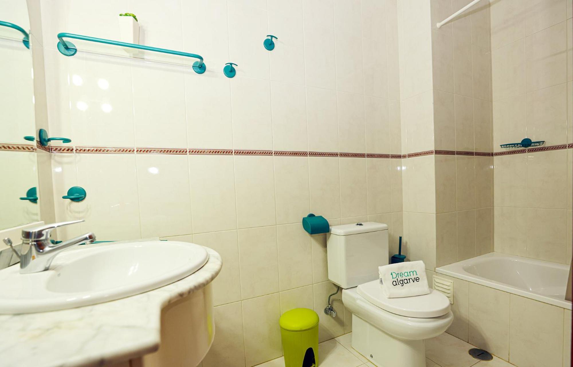 לאגוּ‏ש P - Meia-Praia Seaview Guesthouse מראה חיצוני תמונה