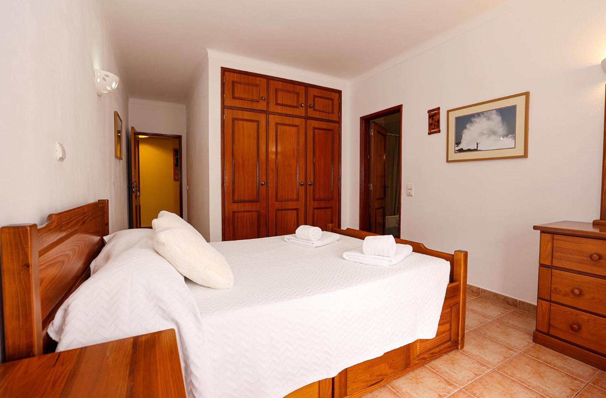 לאגוּ‏ש P - Meia-Praia Seaview Guesthouse מראה חיצוני תמונה